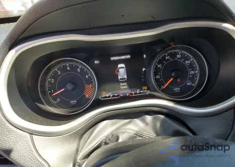 2015 Jeep Cherokee Trailhawk from USA, damaged, VIN 1C4PJMBS5FW575573